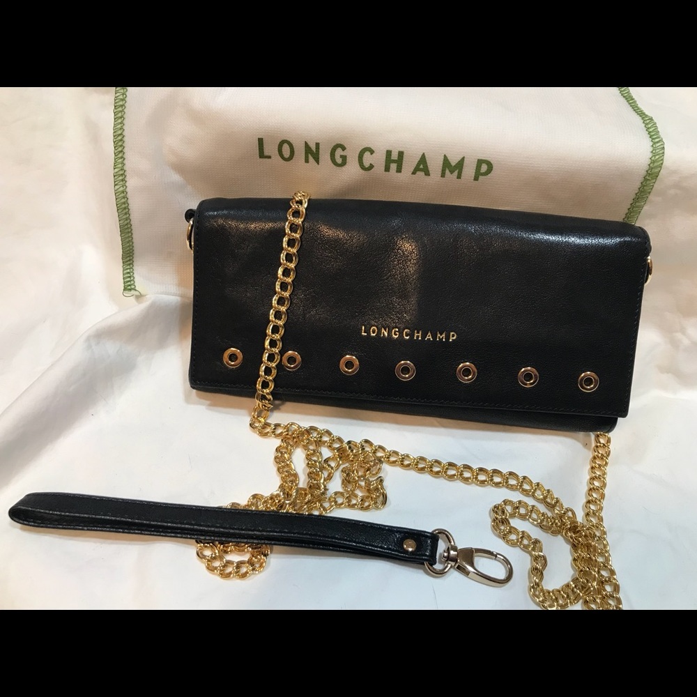 Longchamp Paris Rocks Chain Wallet 💰to charity